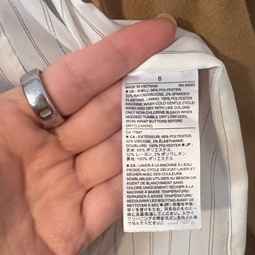 🩶 Banana Republic Tan Blazer - Picture 12 of 13